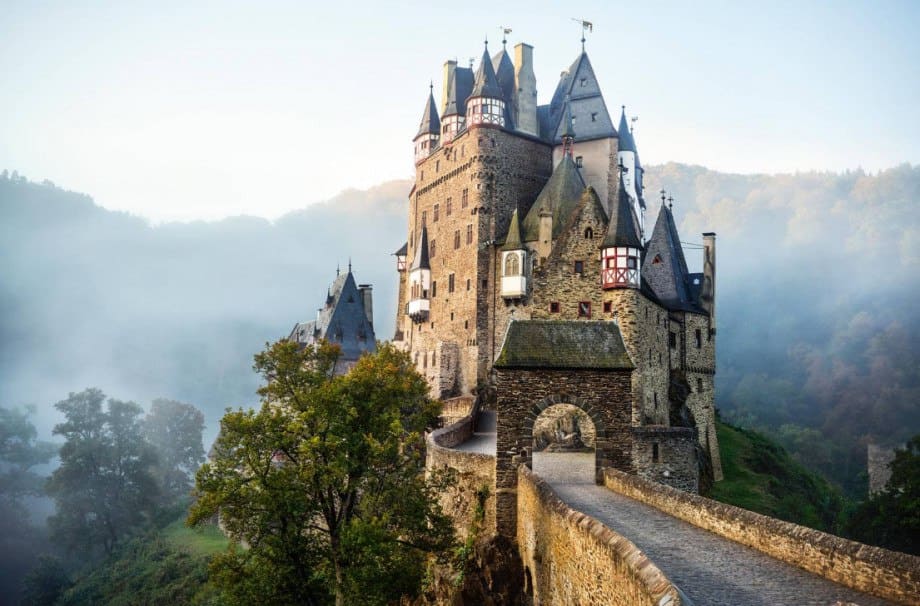 Замок Эльц в Германии
